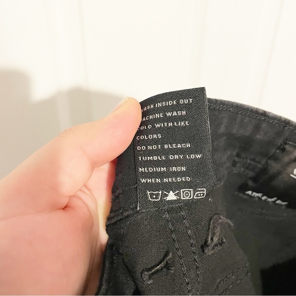 The Perfect Jean NYC Athletic Fit Black Jeans Stretch Size 36x36 - Picture 11 of 11